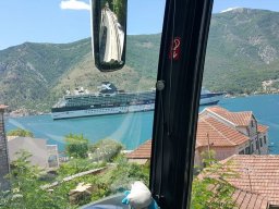 19366516_227948731057725_1612941875295845023_n